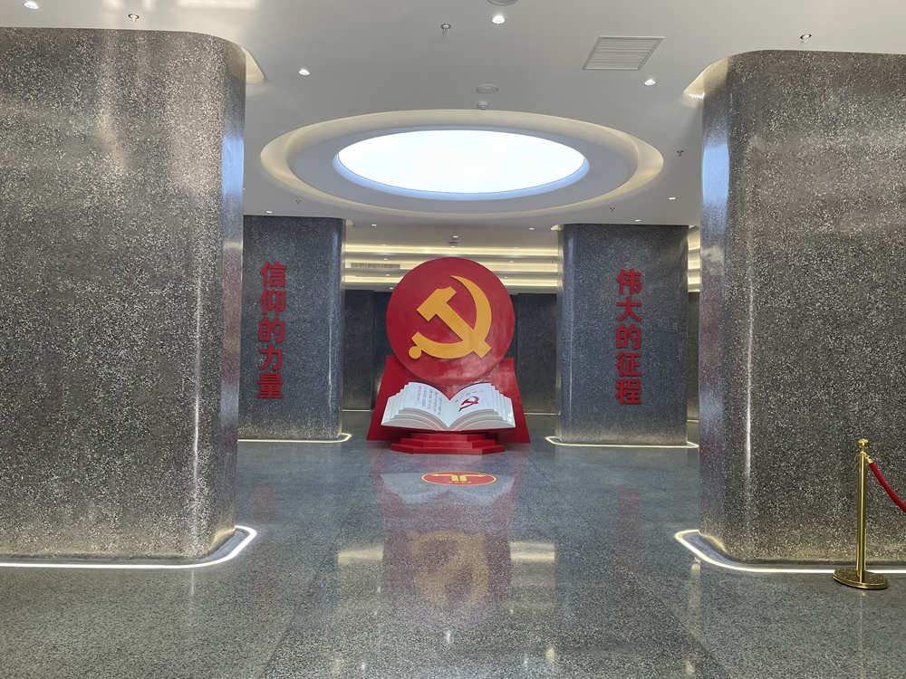山东无机磨石香蕉视频APP成人照片